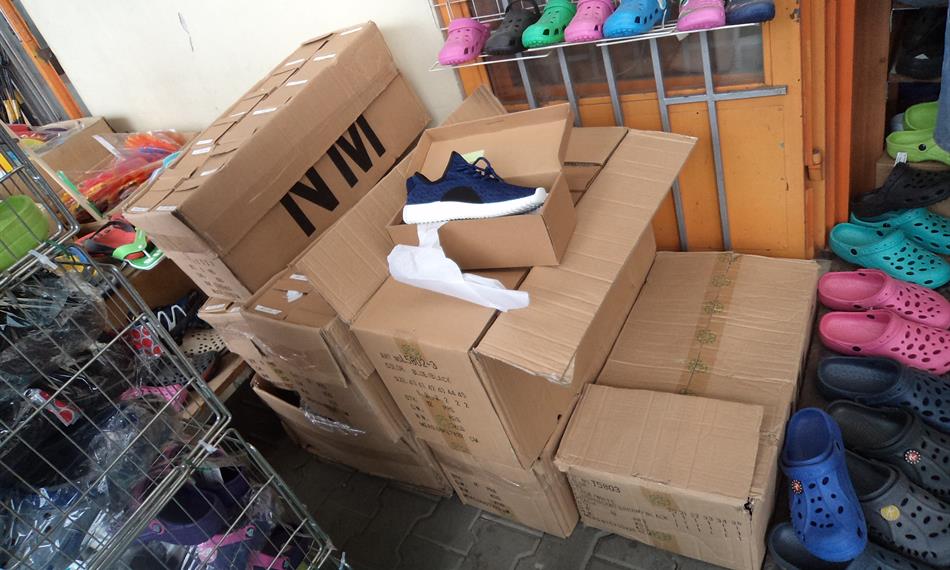 2016-8-3-1222boty Sapa 6.JPG